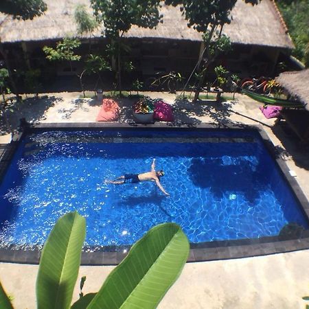 Indigenous Bungalow Gili Trawangan Extérieur photo